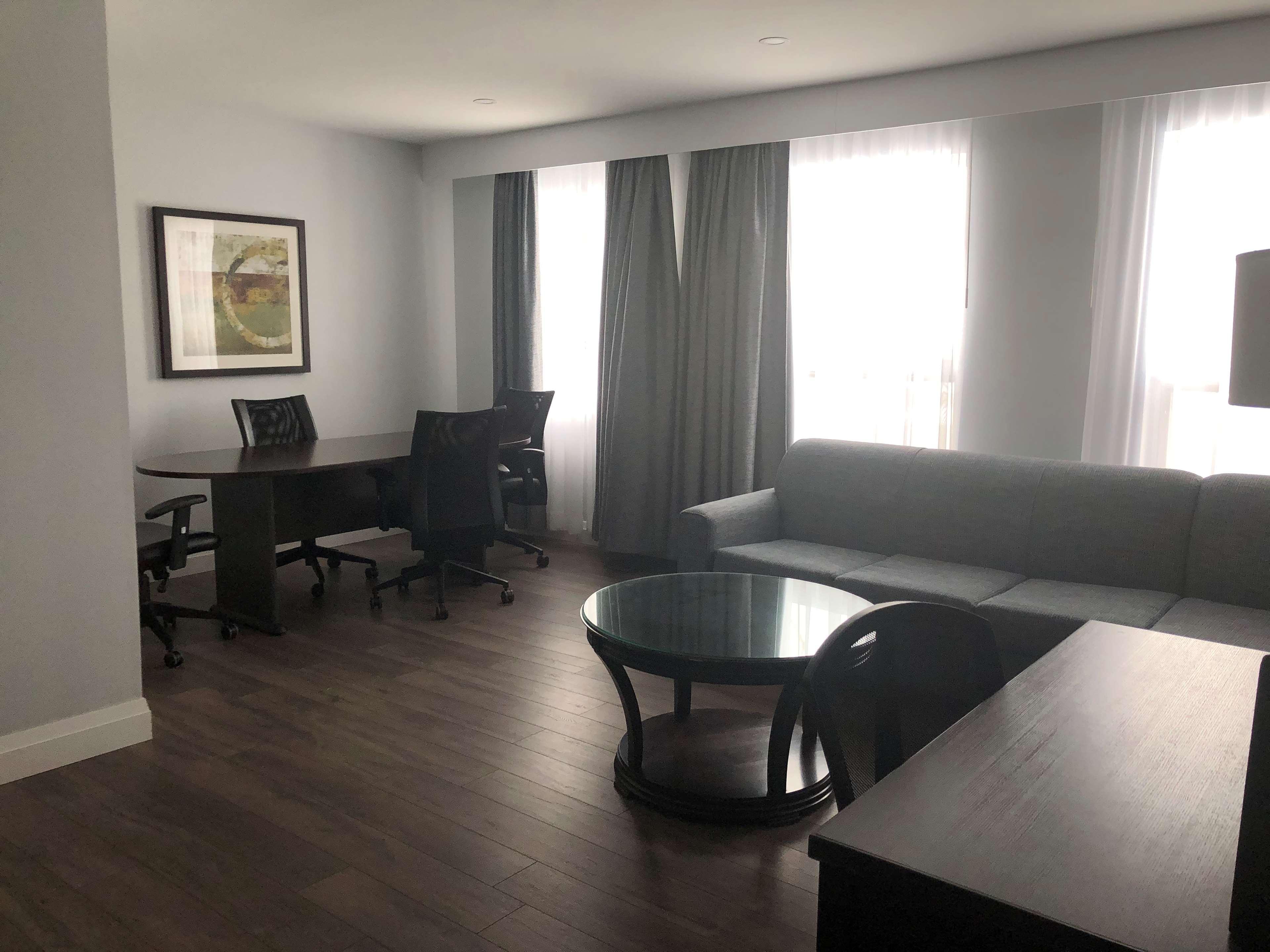 Best Western Plus בארי מראה חיצוני תמונה