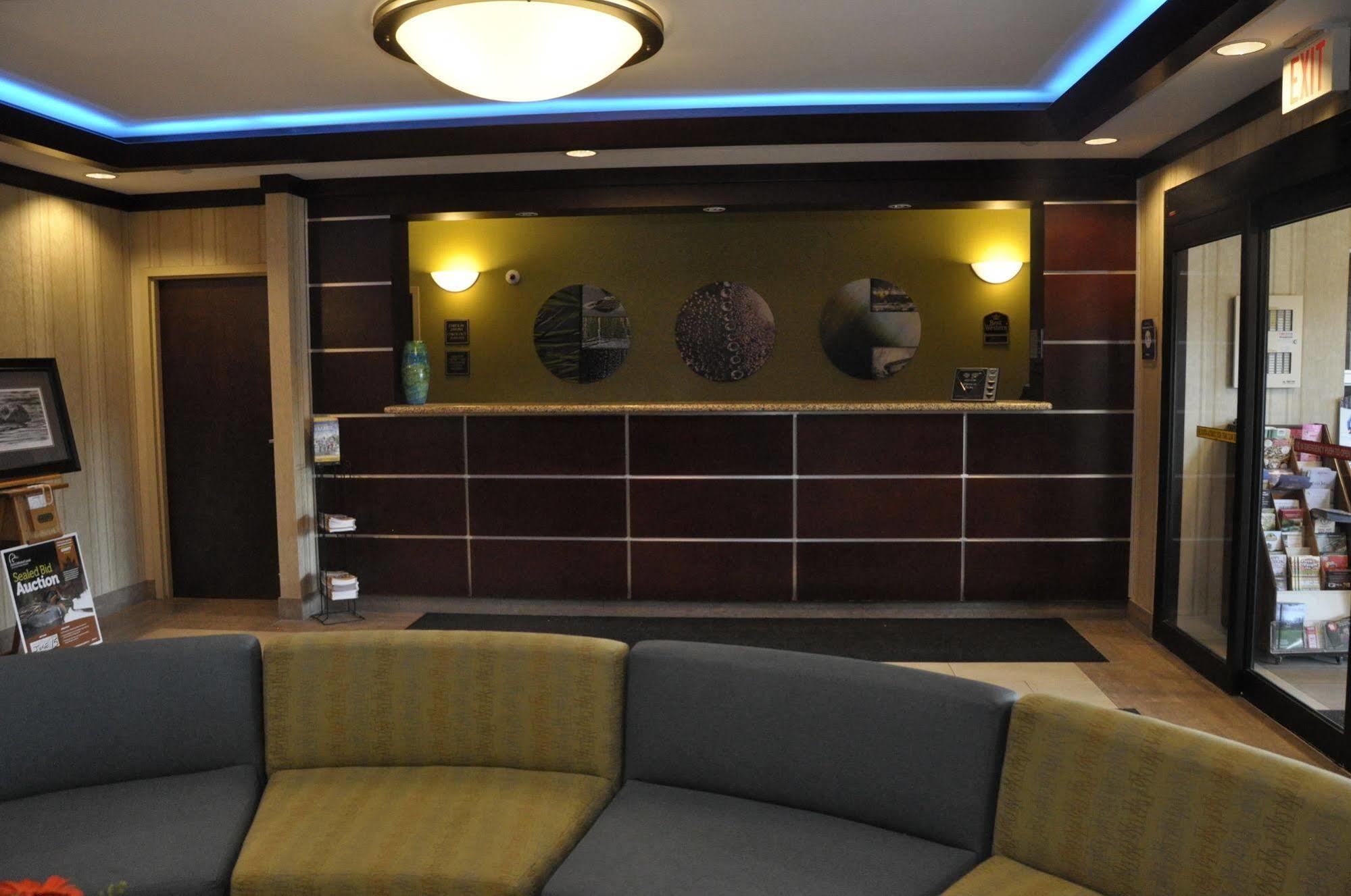 Best Western Plus בארי מראה חיצוני תמונה